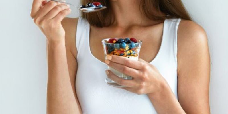 Neuerscheinung: „Haferkur Ratgeber“ – Das Buch von Lena Zimmer hilft beim gesunden Abnehmen